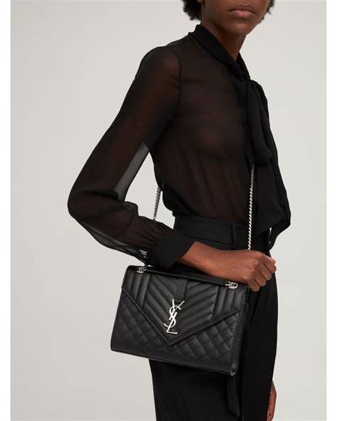 Saint Laurent Ysl Bag Mng Satch M in Black 